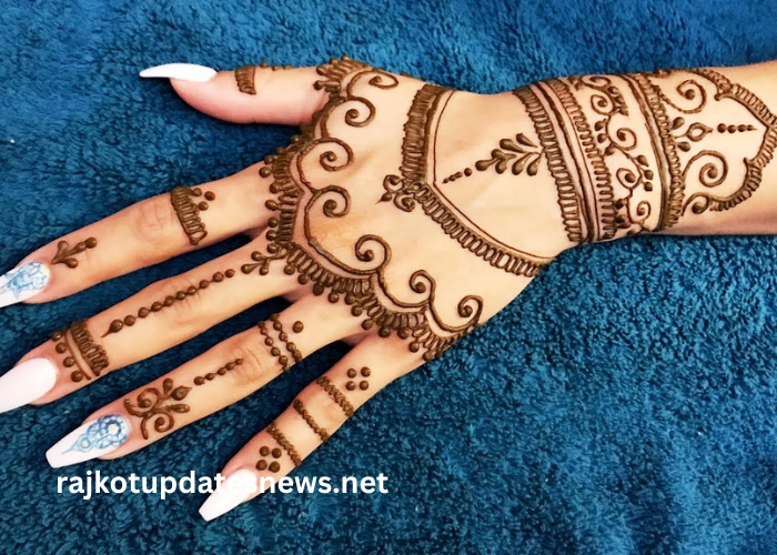 simple:5huwfuwbeuy= mehendi designs